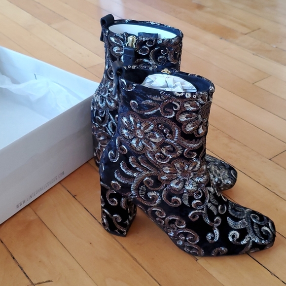 L'intervalle Nerina Black Embroidered Boot Sz 36 - Picture 2 of 5